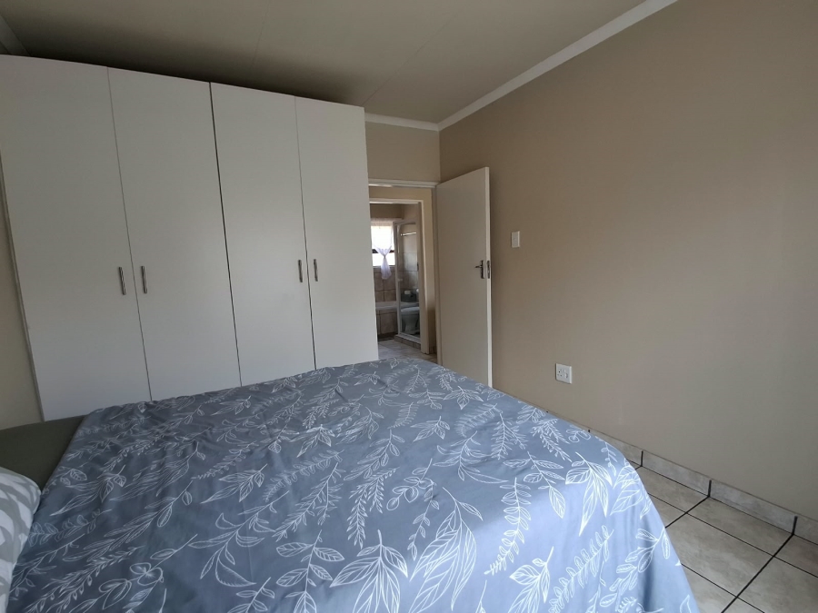 2 Bedroom Property for Sale in Vaalpark Free State